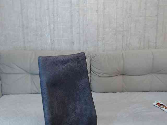 JenniferTheChic webcam