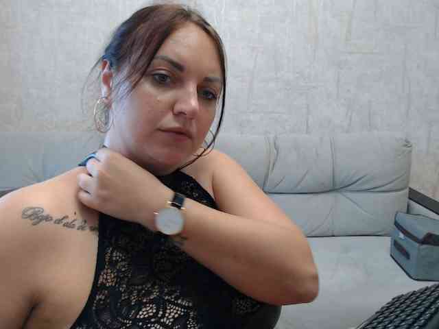 chat xxx AngelinaCute