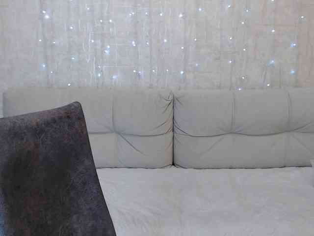 JenniferTheChic webcam