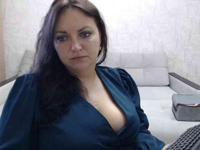 JenniferTheChic webcam