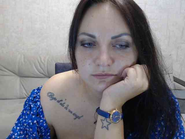 JenniferTheChic webcam