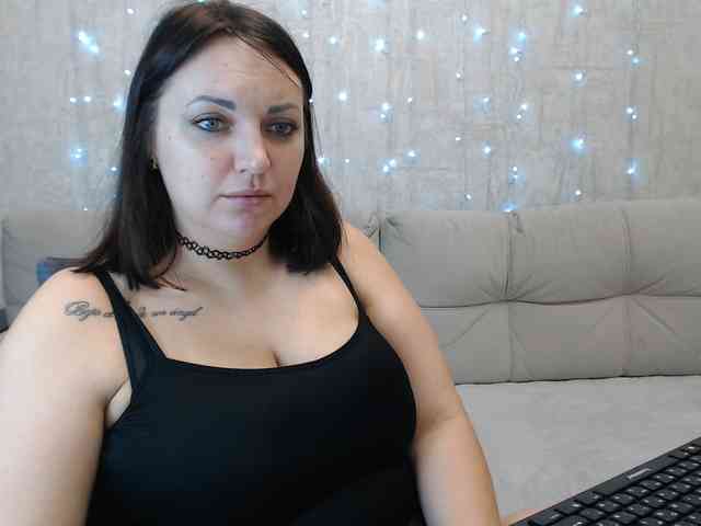 JenniferTheChic webcam