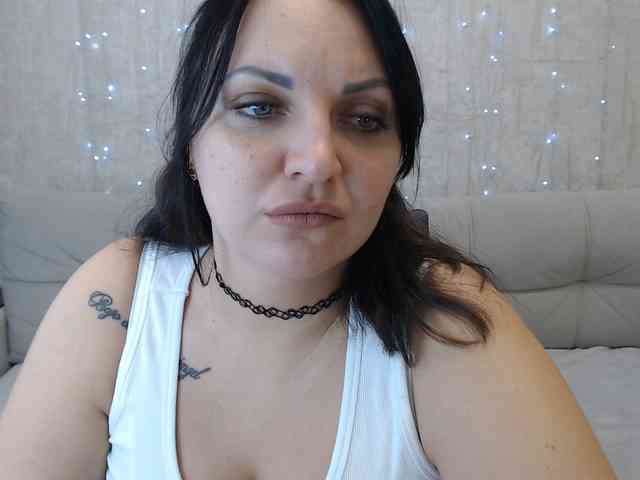 JenniferTheChic webcam