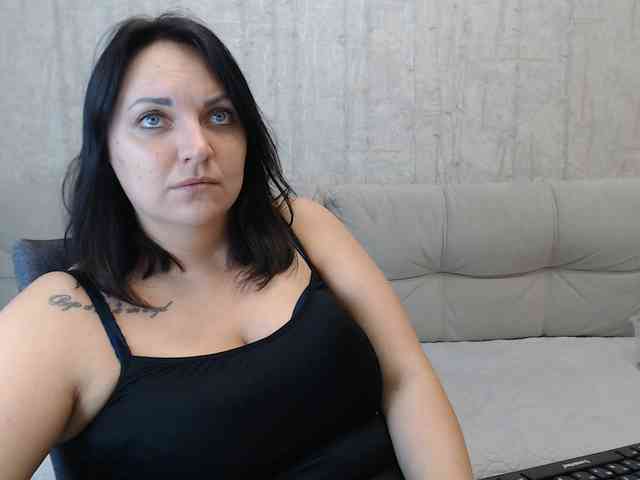 JenniferTheChic webcam