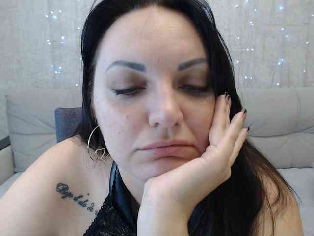 JenniferTheChic webcam