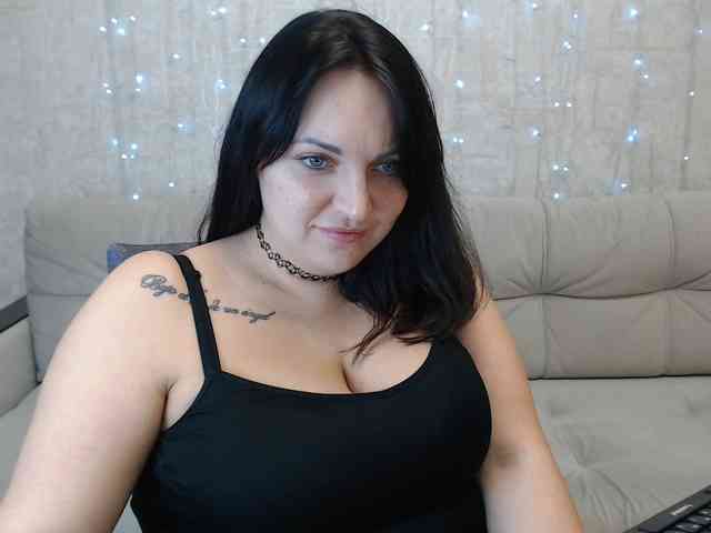 JenniferTheChic webcam