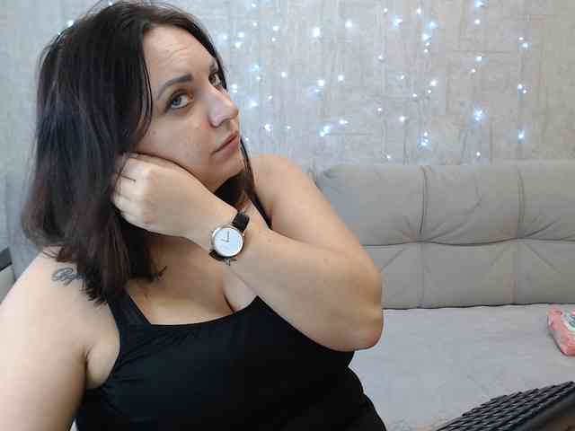 JenniferTheChic webcam