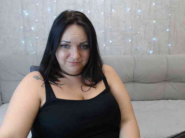 JenniferTheChic webcam