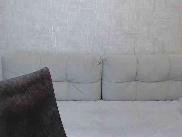 JenniferTheChic webcam