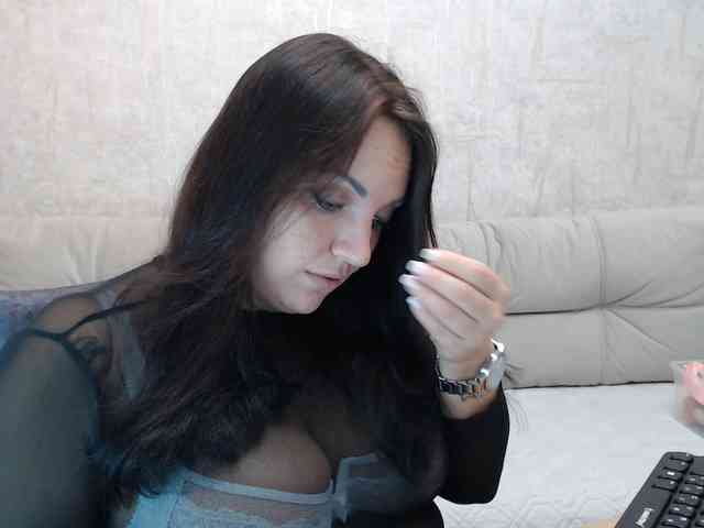 AngelinaCute AngelinaCute
