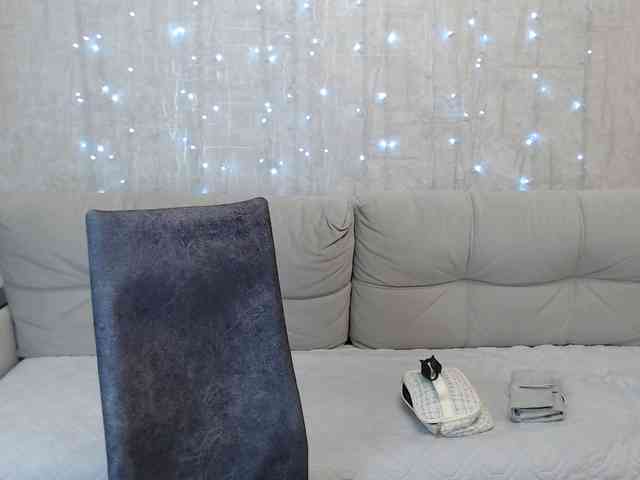 JenniferTheChic webcam