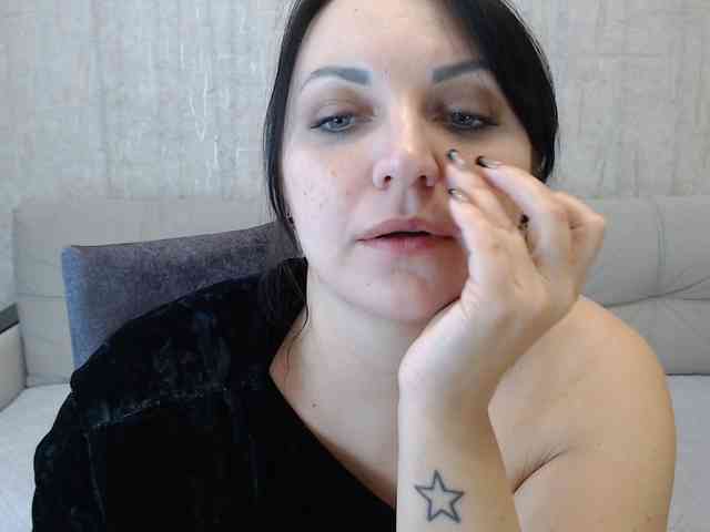 JenniferTheChic webcam