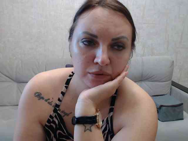JenniferTheChic webcam