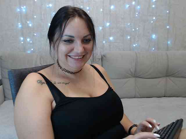 JenniferTheChic webcam