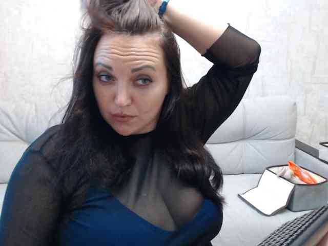 JenniferTheChic webcam