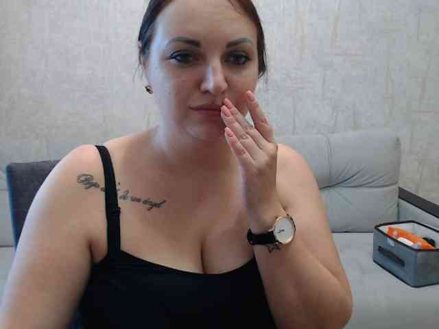 JenniferTheChic webcam