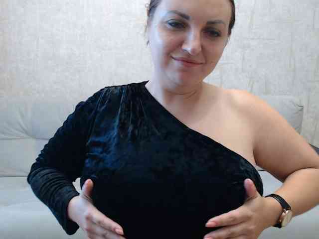 JenniferTheChic webcam