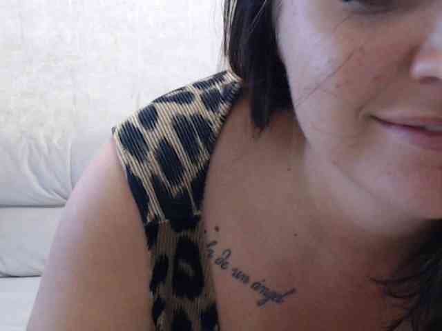 JenniferTheChic webcam