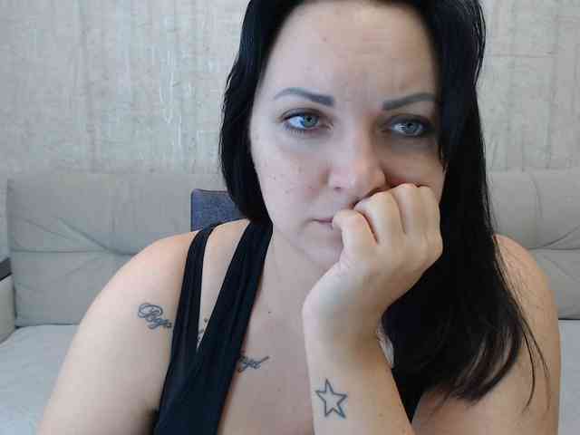 JenniferTheChic webcam