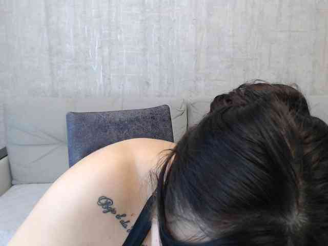 JenniferTheChic webcam