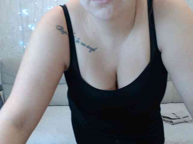 JenniferTheChic webcam