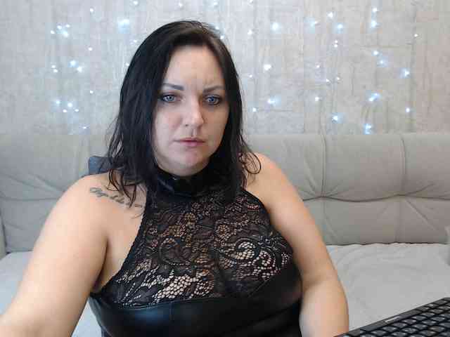 JenniferTheChic webcam
