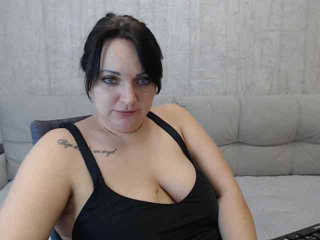 JenniferTheChic webcam