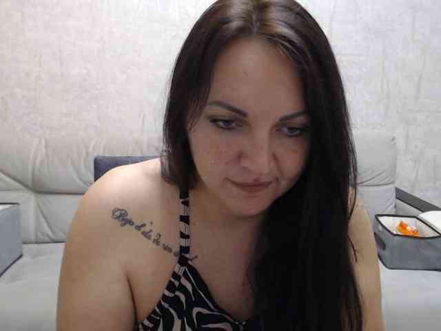 JenniferTheChic webcam
