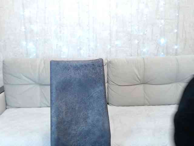 JenniferTheChic webcam