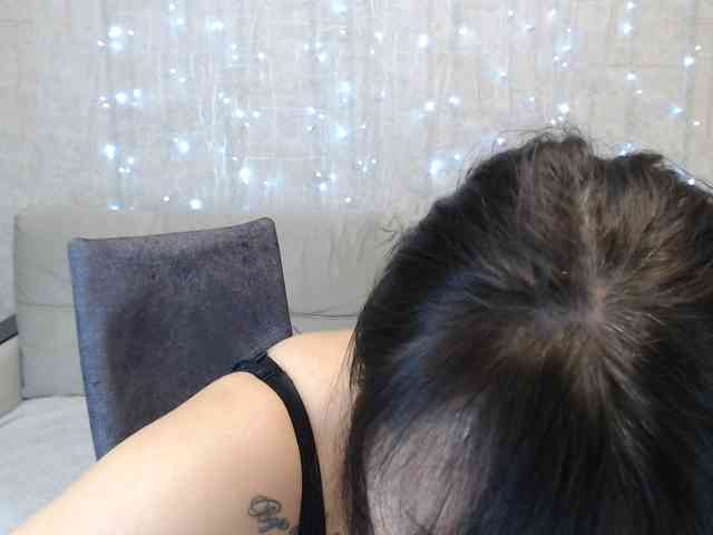 JenniferTheChic webcam