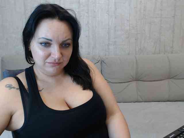 JenniferTheChic webcam