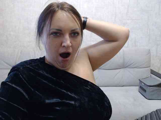 JenniferTheChic webcam