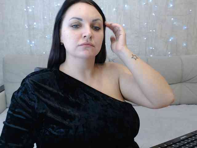 JenniferTheChic webcam