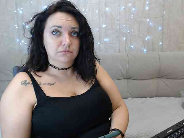 JenniferTheChic webcam