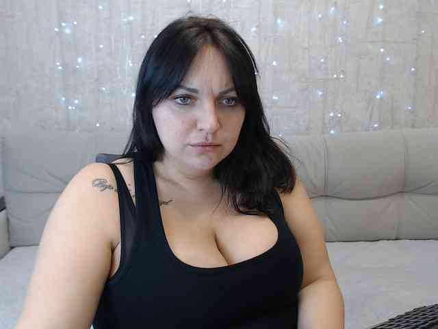 JenniferTheChic webcam