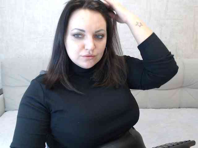 JenniferTheChic webcam