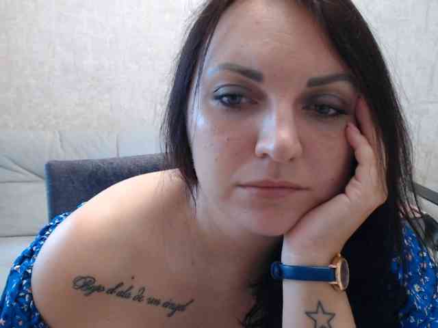JenniferTheChic webcam