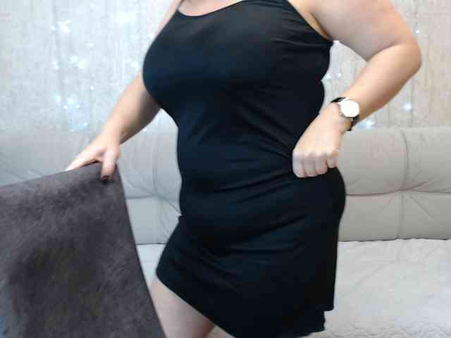 JenniferTheChic webcam