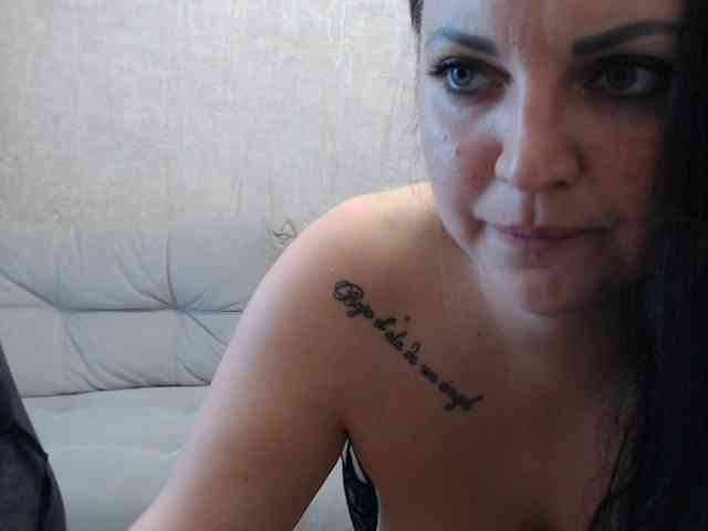 JenniferTheChic webcam
