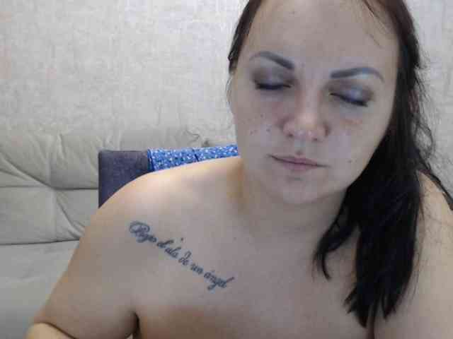 JenniferTheChic webcam