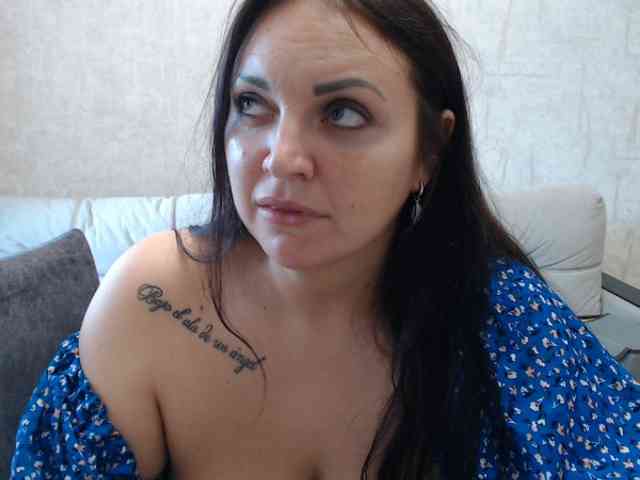 JenniferTheChic webcam
