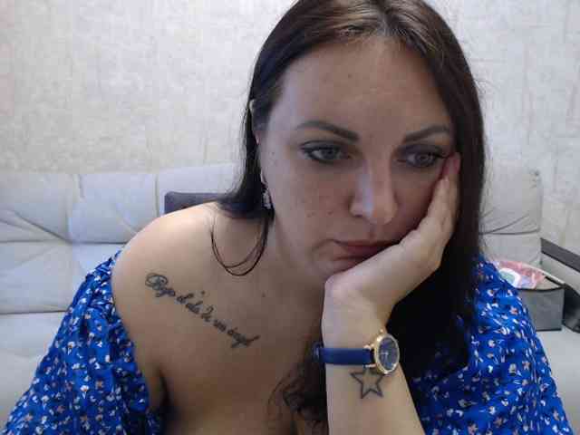 JenniferTheChic webcam