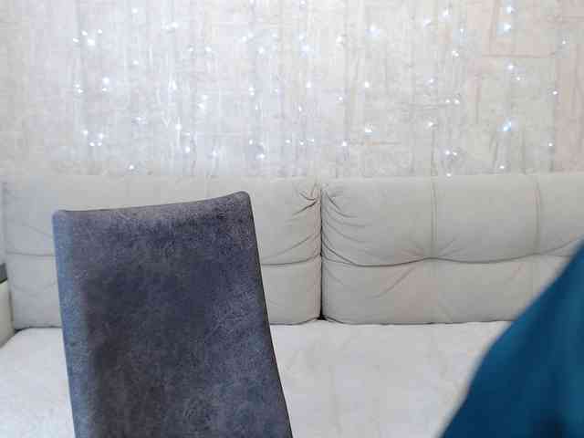 JenniferTheChic webcam