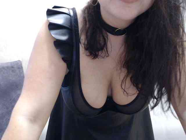 JenniferTheChic webcam