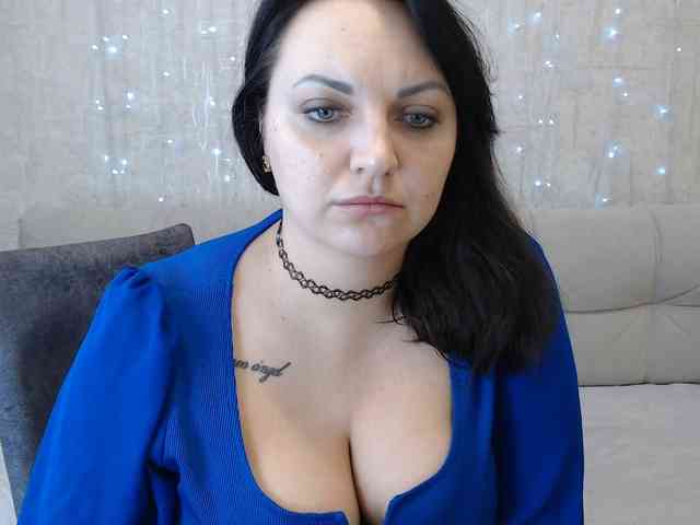 JenniferTheChic webcam