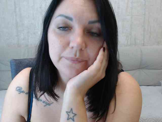 JenniferTheChic webcam