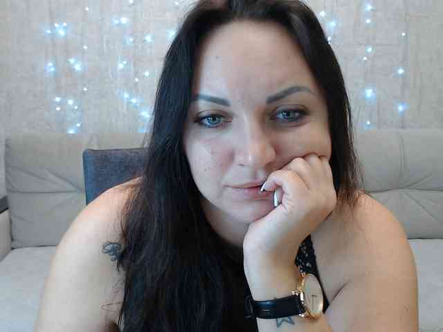 JenniferTheChic webcam
