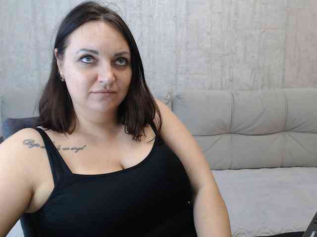 JenniferTheChic webcam