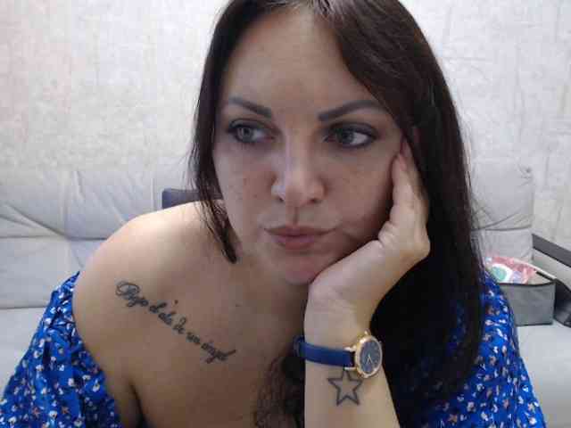 JenniferTheChic webcam