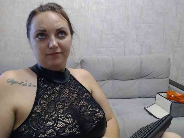 JenniferTheChic webcam